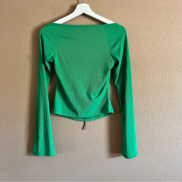 Princess Polly Front Tie Cropped Long Sleeve Ribbed Top Size 8 - Picture 7 of 8